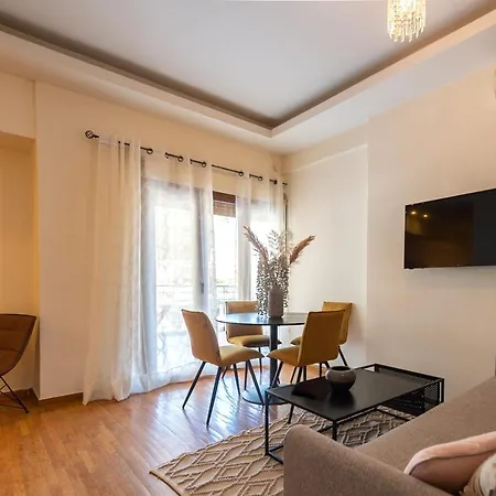 Phaedrus Living: Luxury Flat Vyronas Apartment Athens