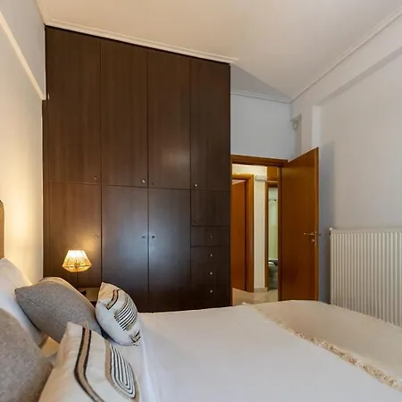 Phaedrus Living: Luxury Flat Vyronas *